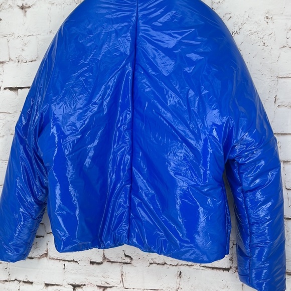 Club Paradise “Paxton” Puffer, Size M - Picture 12 of 16